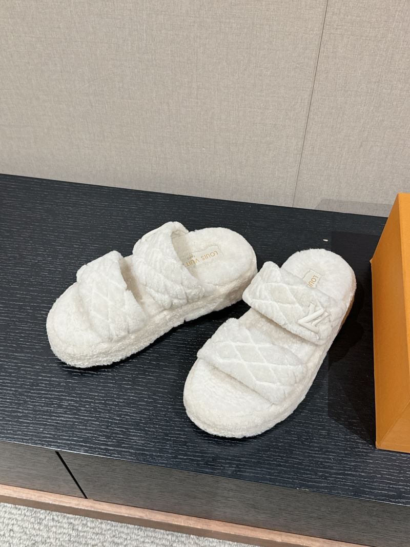 Louis Vuitton Slippers